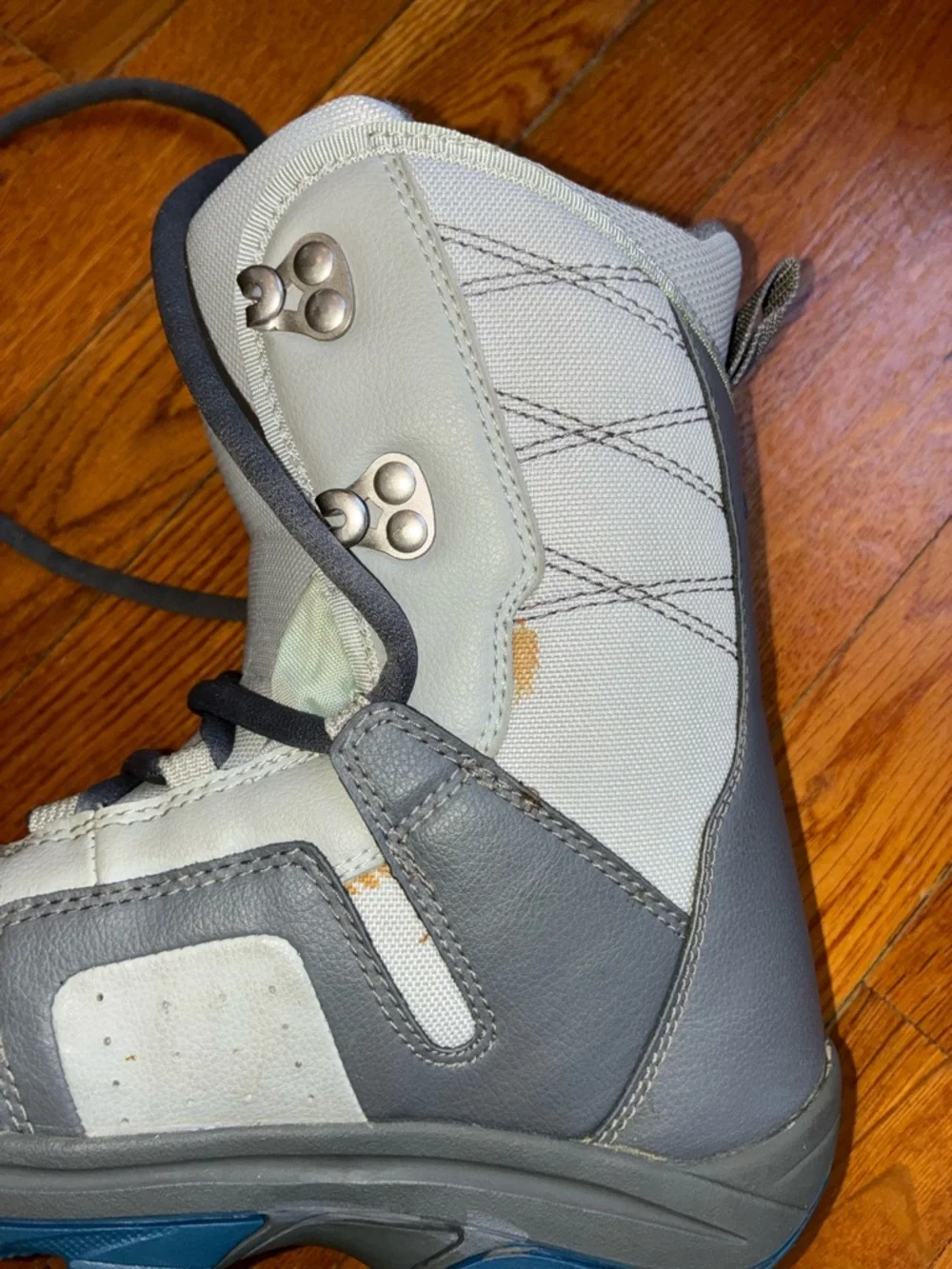 EUC Burton Moto Snowboard Boots Kids Size 3 Youth Winter Snow Ski Grey Blue